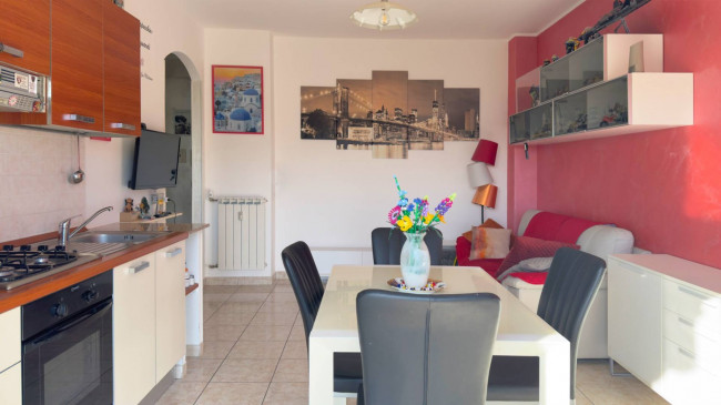 Квартира в продажа в Santo Stefano al Mare