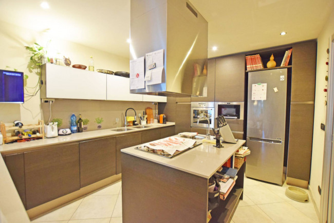 Вилла в продажа в Ospedaletti