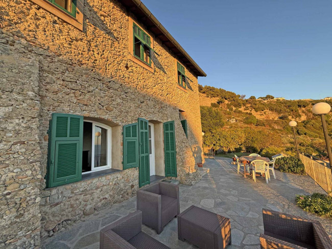 Villa for sale in Ventimiglia