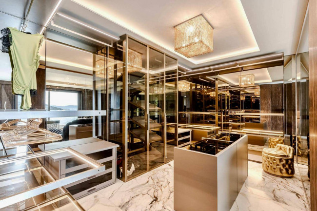 Villen/Häuser zum kaufen in Alassio