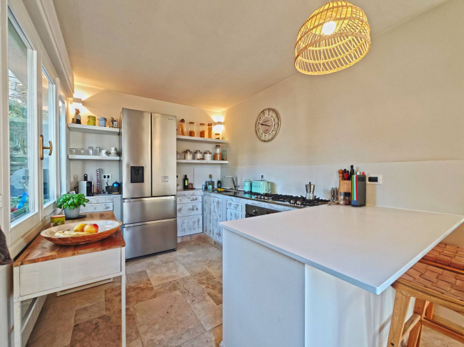 Appartamento in vendita a Bordighera