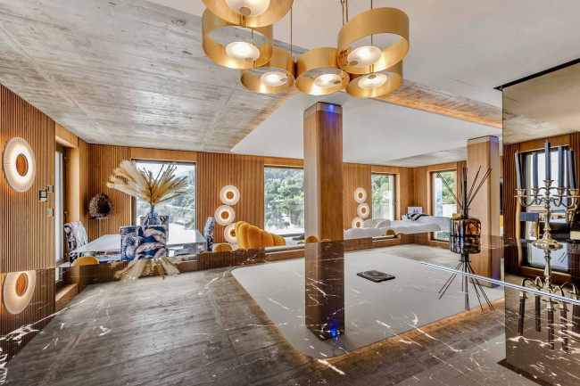 Villen/Häuser zum kaufen in Alassio