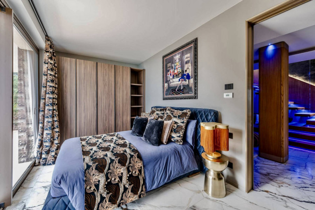 Villen/Häuser zum kaufen in Alassio