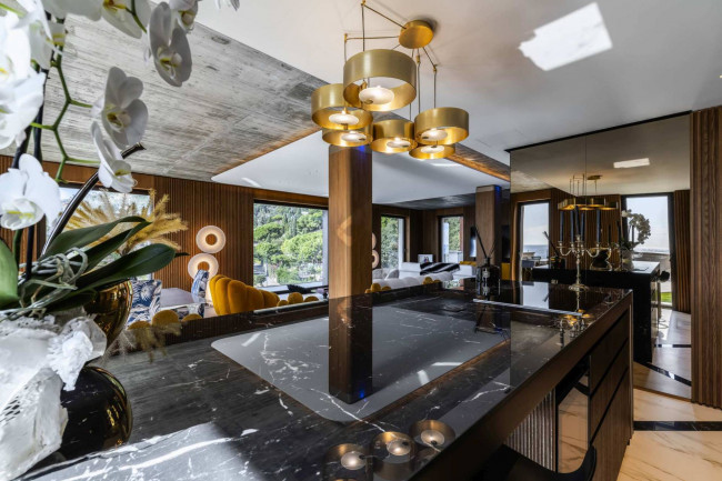 Villen/Häuser zum kaufen in Alassio