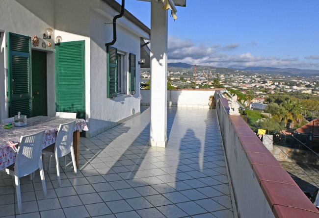 Villa in vendita a Sanremo