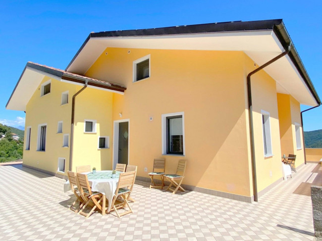 Вилла в продажа в Andora