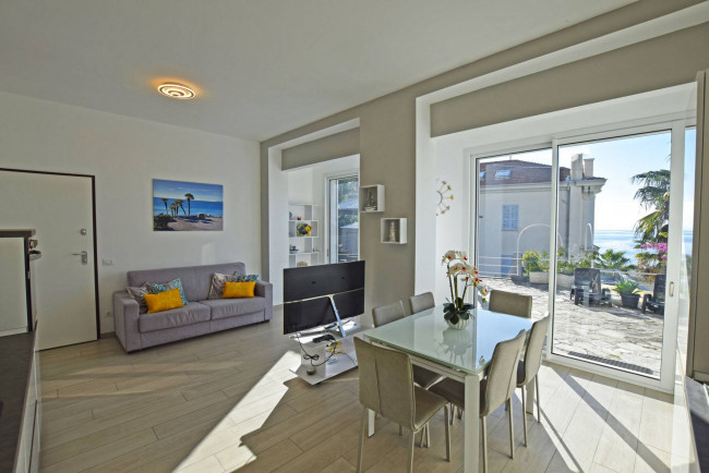 Appartamento in vendita a Ospedaletti