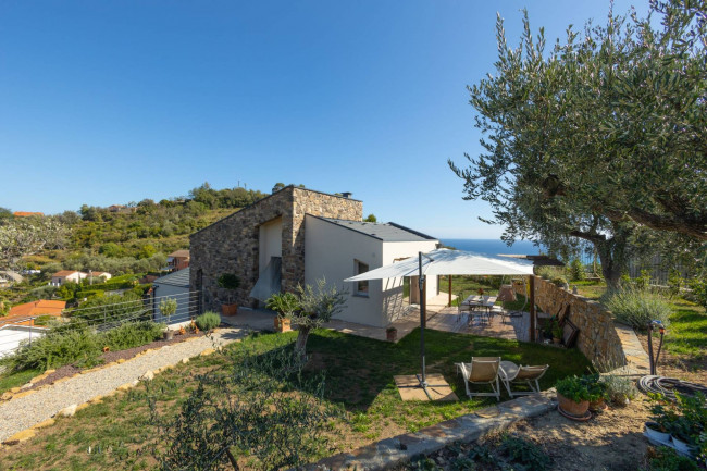 Villen/Häuser zum kaufen in Imperia