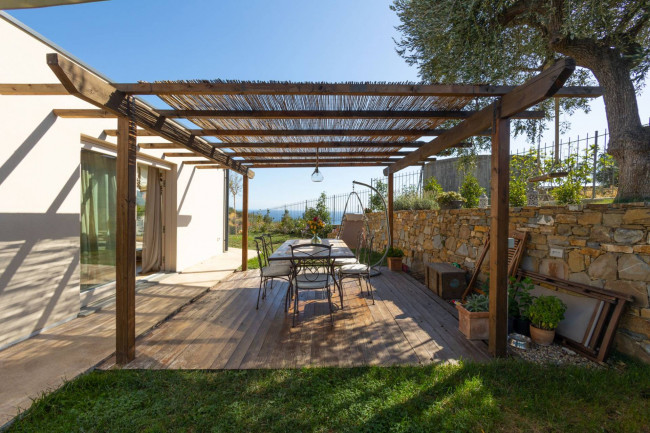 Villen/Häuser zum kaufen in Imperia