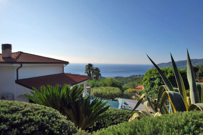 Villen/Häuser zum kaufen in Andora