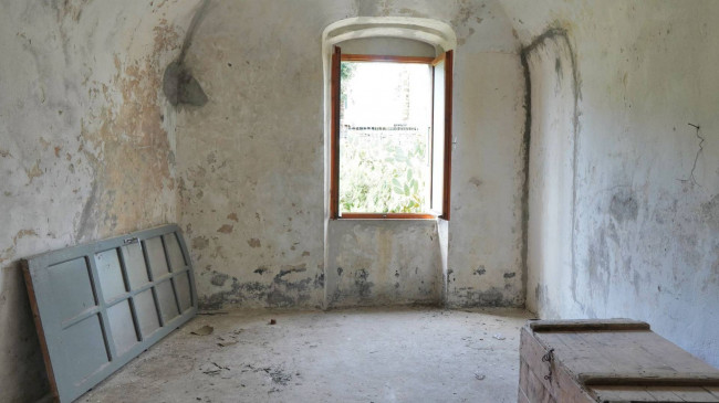 Casa di paese in vendita a Cipressa