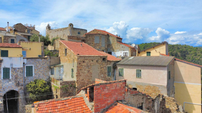 Casa di paese in vendita a Cipressa