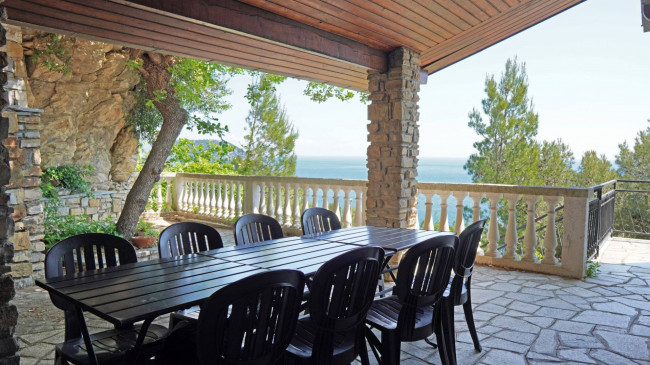 Villen/Häuser zum kaufen in Cervo