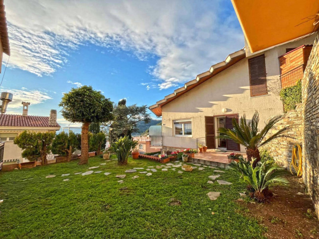 Villa à vendre à Vallecrosia