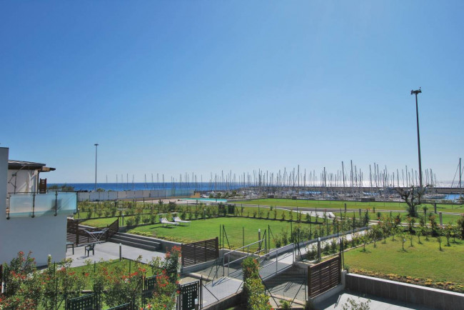 Appartamento in vendita a Santo Stefano al Mare