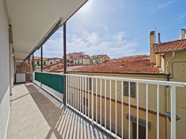 Appartamento in vendita a Bordighera