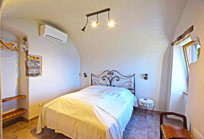 Casa di paese in vendita a Ospedaletti
