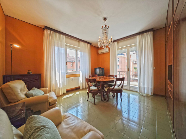 Квартира в продажа в Bordighera