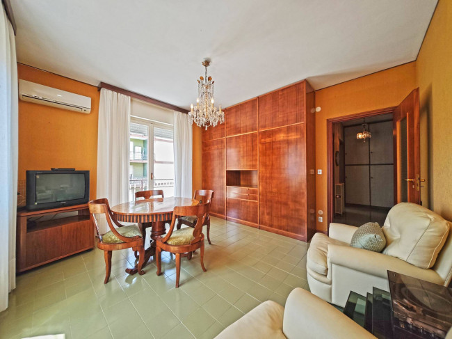 Квартира в продажа в Bordighera
