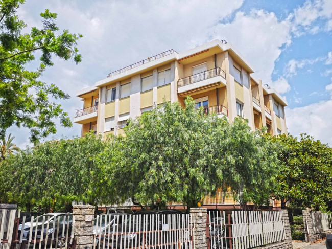 Квартира в продажа в Bordighera