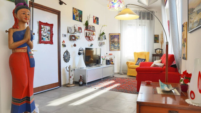 Villa for sale in Chiusanico