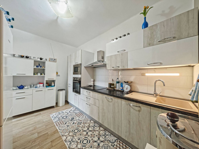 Appartamento in vendita a Bordighera