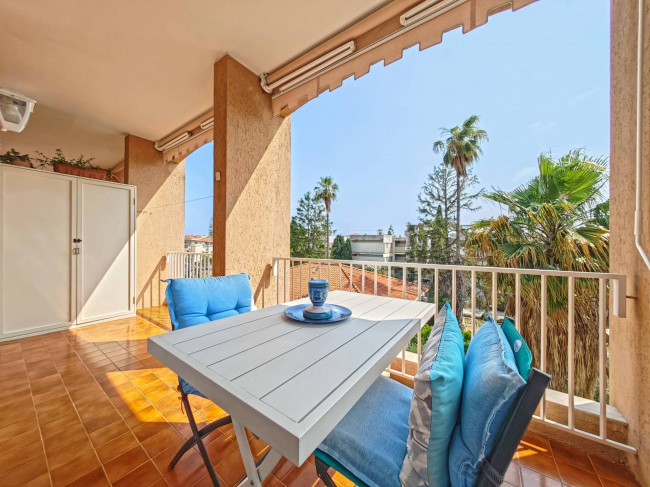 Appartamento in vendita a Bordighera