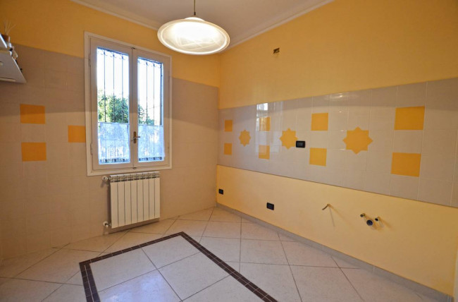 Вилла в продажа в Bordighera