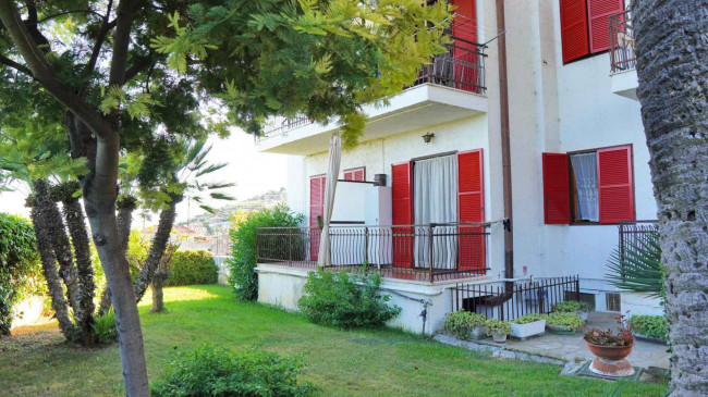 Apartment for sale in Cipressa