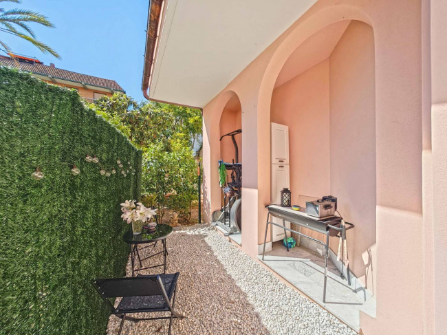 Квартира в продажа в Bordighera