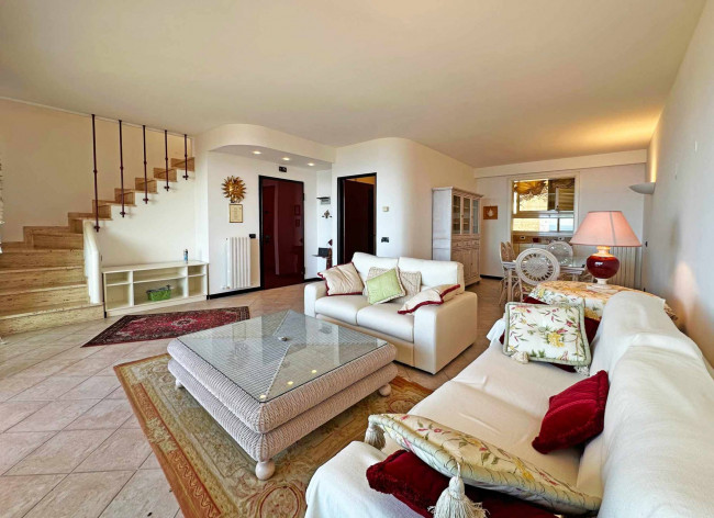 Appartamento in vendita a Bordighera