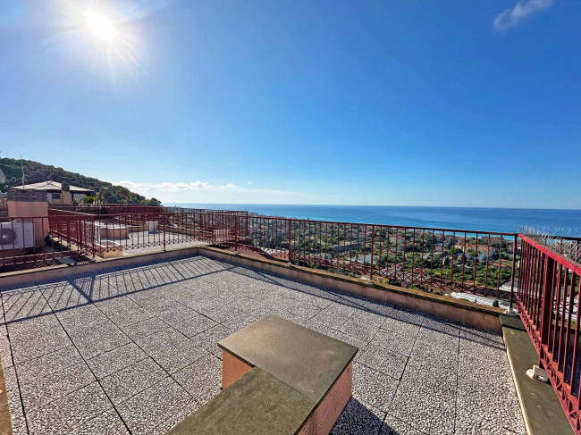 Appartamento in vendita a Bordighera