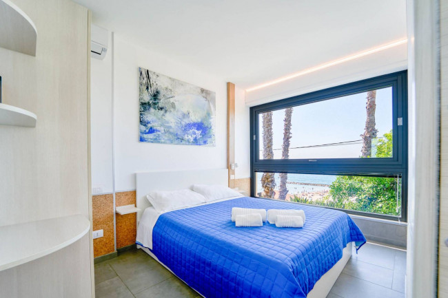 Apartment for sale in Santo Stefano al Mare