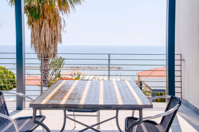 Wohnungen zum kaufen in Santo Stefano al Mare