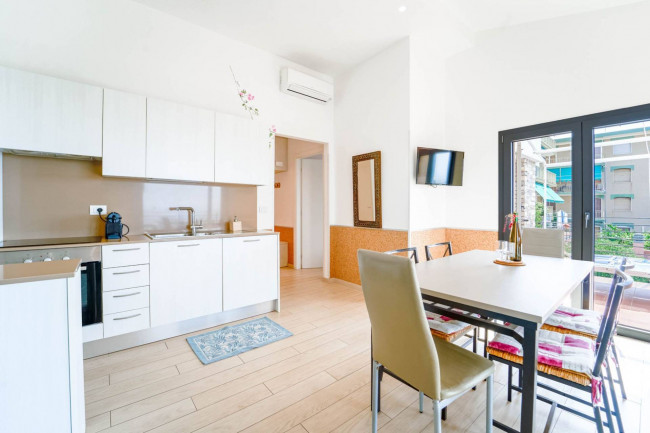 Apartment for sale in Santo Stefano al Mare