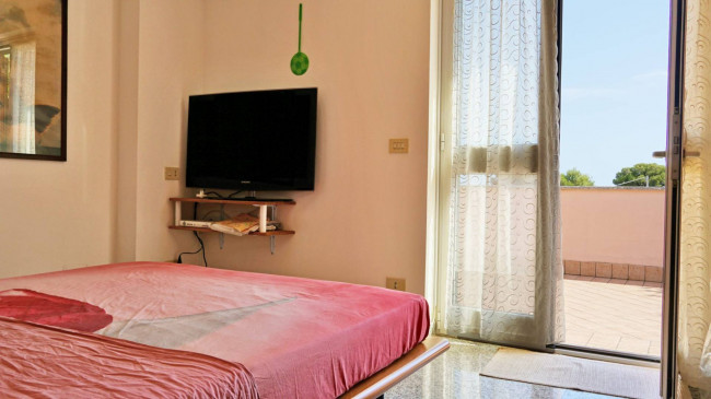 Villa for sale in Cipressa