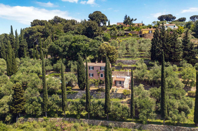 Villa in vendita a Imperia