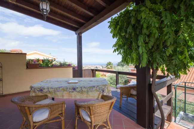 Villa for sale in Diano Marina