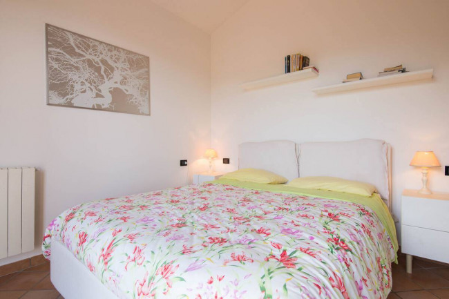 Villa for sale in Diano Marina