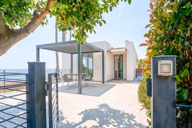 Wohnungen zum kaufen in Santo Stefano al Mare