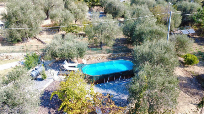 Villa for sale in Imperia