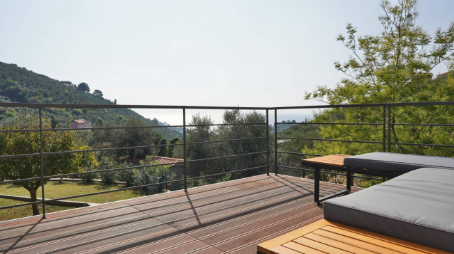 Villa for sale in Imperia