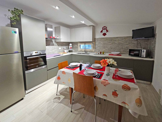 Villen/Häuser zum kaufen in Camporosso