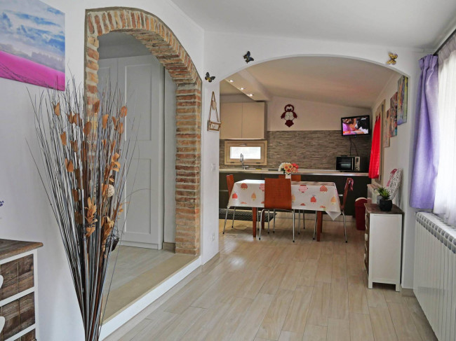 Villen/Häuser zum kaufen in Camporosso