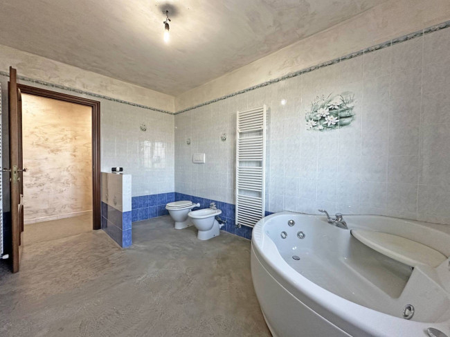 Вилла в продажа в Camporosso