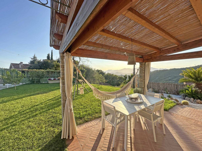 Villa for sale in Seborga