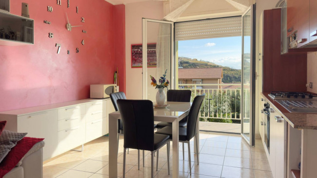 Apartment for sale in Santo Stefano al Mare