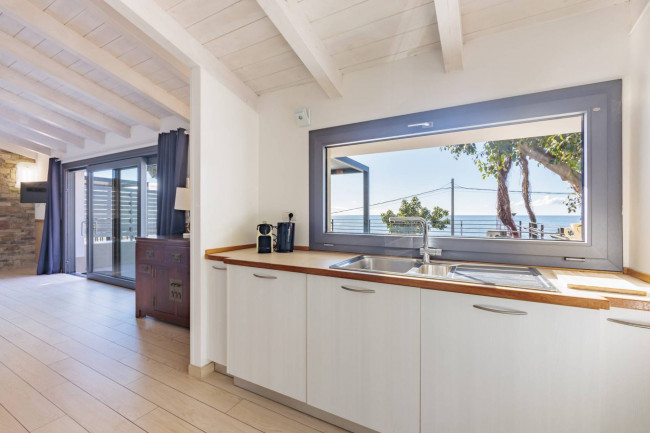 Appartamento in vendita a Santo Stefano al Mare