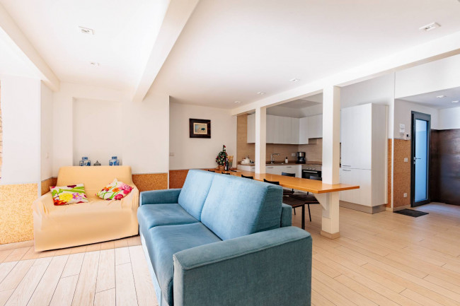 Appartamento in vendita a Santo Stefano al Mare