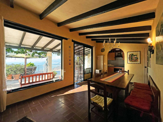 Villa in vendita a Camporosso